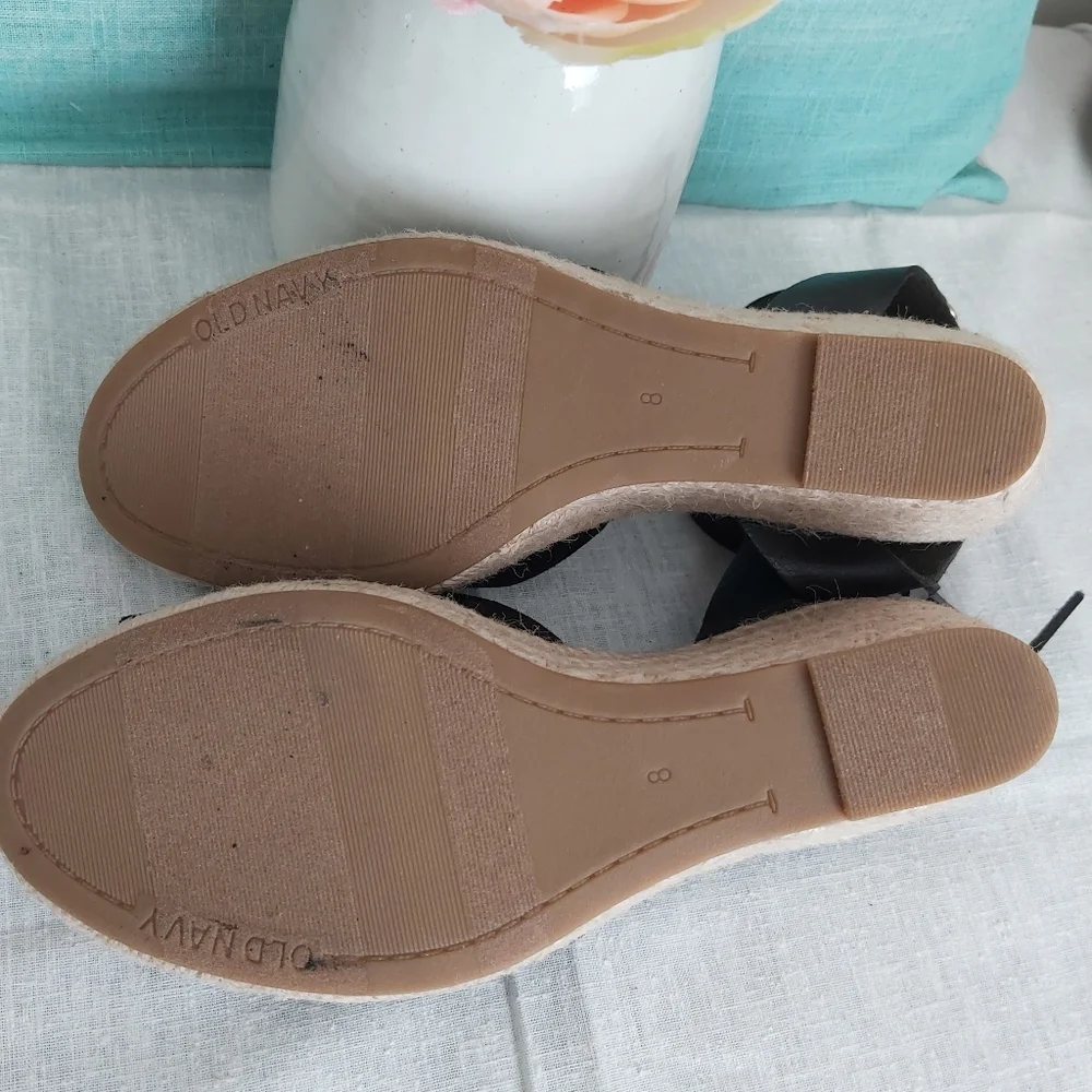 Old Navy black wedge espadrilles 3.5" heels - Picture 7 of 11